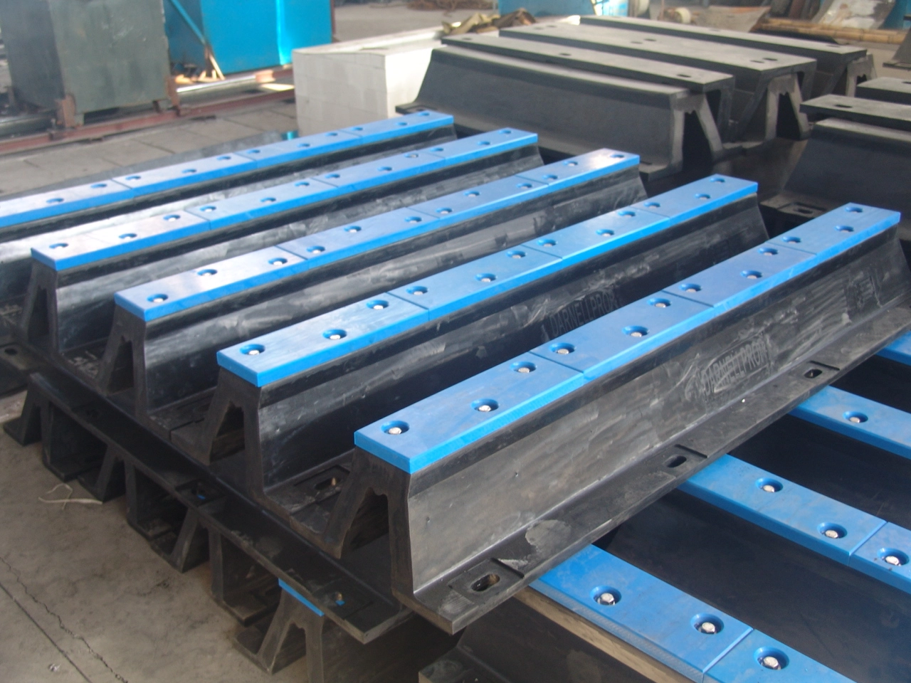 Rubber Fender8 Rubber Fender8