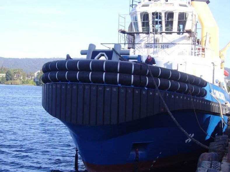 Tugboat Rubber Fender (4)