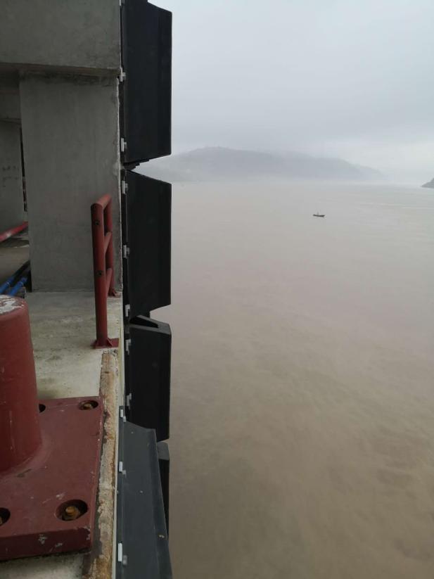 Super Arch Rubber Fender (8)